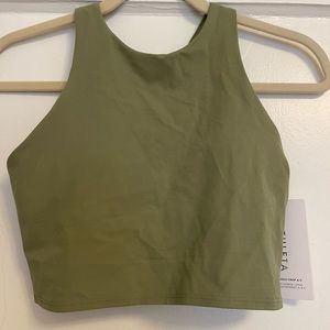 ATHLETA CONSCIOUS CROP A-C SIZE SM GREEN